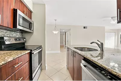 2946 S University Dr #7102, Davie, FL 33328 - Photo 12