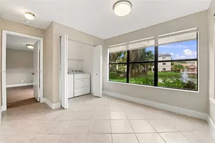2946 S University Dr, Davie, FL 33328 - Photo 16