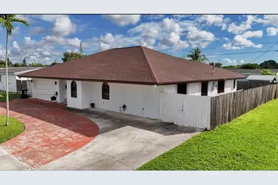 14643 SW 104th Ave, Miami, FL 33176 - Photo 28