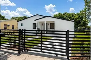 532 SW 44th Ave, Miami, FL 33134 - Photo 4