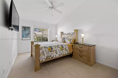 8962 SE Riverfront Ter, Jupiter, FL 33469 - Photo 10