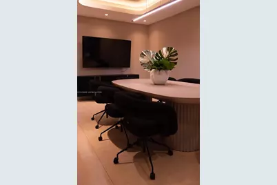 700 NE 24th St #1506, Miami, FL 33137 - Photo 32