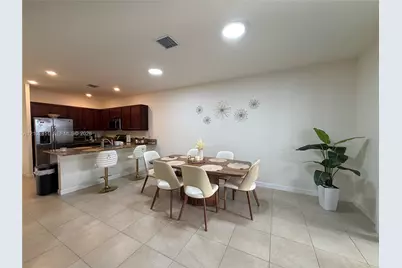 10351 W 34th Ln #., Hialeah, FL 33018 - Photo 12