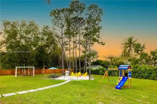 13880 Persimmon Blvd, Royal Palm Beach, FL 33411 - Photo 20
