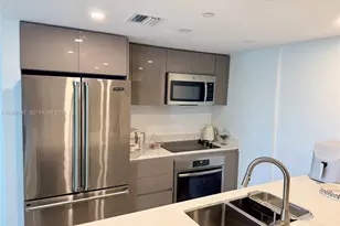 13800 Highland Dr, North Miami Beach, FL 33181 - Photo 26