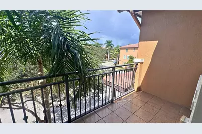 919 SW 147th Ave #2005, Pembroke Pines, FL 33027 - Photo 18