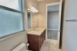 210 SW 9th St, Fort Lauderdale, FL 33315 - Photo 12