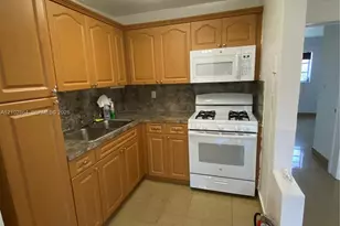 1230 W 54th St, Hialeah, FL 33012 - Photo 10