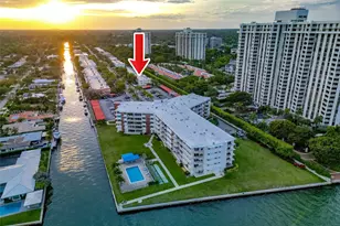 1609 NE 105th St, Miami Shores, FL 33138 - Photo 2