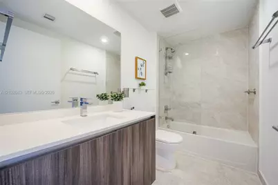 488 NE 18th St #4310, Miami, FL 33132 - Photo 16