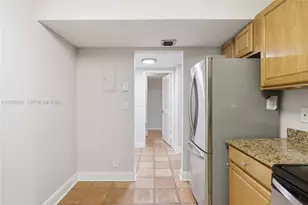 2500 Parkview Dr, Hallandale Beach, FL 33009 - Photo 12