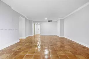 2500 Parkview Dr, Hallandale Beach, FL 33009 - Photo 4