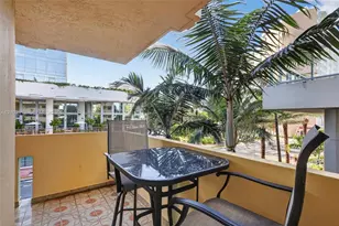 2924 Collins Ave, Miami Beach, FL 33140 - Photo 24