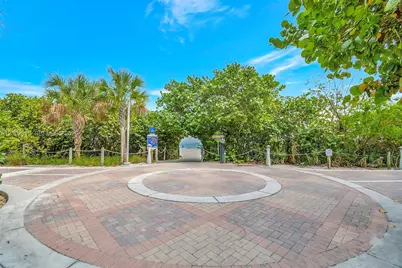 2924 Collins Avenue #303, Miami Beach, FL 33140 - Photo 44