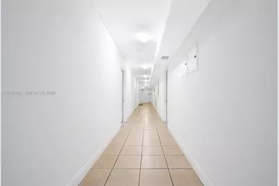 6971 Carlyle Ave #204, Miami Beach, FL 33141 - Photo 8