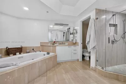 7000 Island Blvd #2809, Aventura, FL 33160 - Photo 34