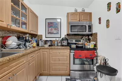 11525 SW 49th Ter, Miami, FL 33165 - Photo 10