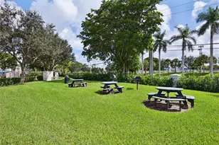 7623 Southampton Terrace, Tamarac, FL 33321 - Photo 28