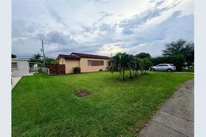 7400 SW 19th St, Miami, FL 33155 - Photo 6