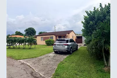 7400 SW 19th St, Miami, FL 33155 - Photo 2