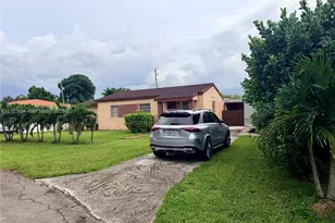 7400 SW 19th St, Miami, FL 33155 - Photo 2