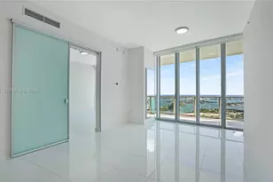1100 Biscayne Blvd, Miami, FL 33132 - Photo 14
