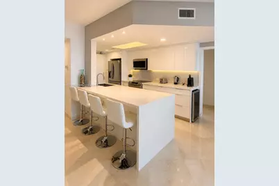 3000 NE 188th St #604, Aventura, FL 33180 - Photo 10