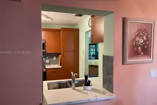 1411 NW 85th Way, Plantation, FL 33322 - Photo 10