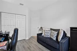 6007 W Paso Fino Pl, Davie, FL 33314 - Photo 14