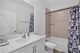 6007 W Paso Fino Pl, Davie, FL 33314 - Photo 16