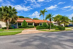 2230 SW 131st Pl, Miami, FL 33175 - Photo 2
