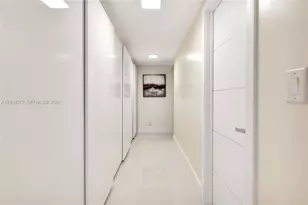 5660 Collins Ave, Miami Beach, FL 33140 - Photo 24