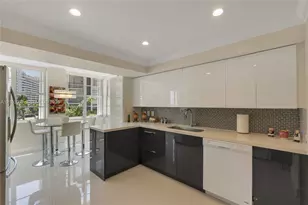 5660 Collins Ave, Miami Beach, FL 33140 - Photo 6