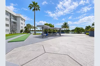 873 NE 195th St #107, Miami, FL 33179 - Photo 26