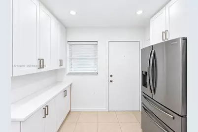 873 NE 195th St #107, Miami, FL 33179 - Photo 10