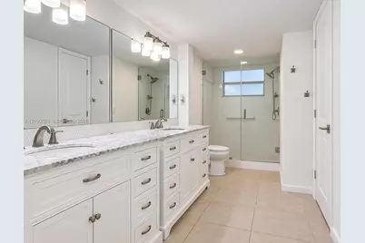 873 NE 195th St #107, Miami, FL 33179 - Photo 12