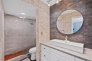 3665 NE 167th St, North Miami Beach, FL 33160 - Photo 6