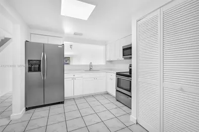 4761 N Pine Island Rd #4761, Sunrise, FL 33351 - Photo 16