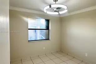 2540 W 67th Pl, Hialeah, FL 33016 - Photo 12