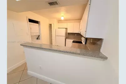 15410 SW 82nd Ln #815, Miami, FL 33193 - Photo 4