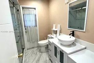 9565 NW 19th Pl, Sunrise, FL 33322 - Photo 16