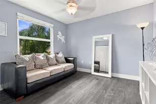 2015 NW 140th Ave, Pembroke Pines, FL 33028 - Photo 54