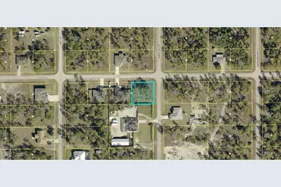 906 E 13th Street, Lehigh Acres, FL 33972 - Photo 1