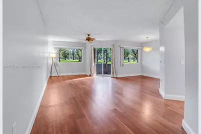 12650 SW 15th St #110F, Pembroke Pines, FL 33027 - Photo 6