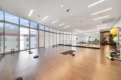 851 NE 1st Ave #3211, Miami, FL 33132 - Photo 22