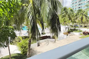 100 Bayview Dr, Sunny Isles Beach, FL 33160 - Photo 10