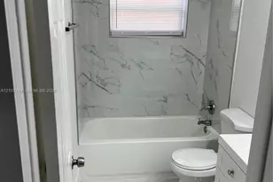 2010 NW 60th Ave, Lauderhill, FL 33313 - Photo 10