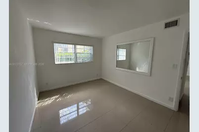251 172 St #129, Sunny Isles Beach, FL 33160 - Photo 4