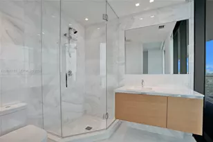 19575 Collins Ave, Sunny Isles Beach, FL 33160 - Photo 24