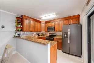 835 SW 118th Terrace, Davie, FL 33325 - Photo 14